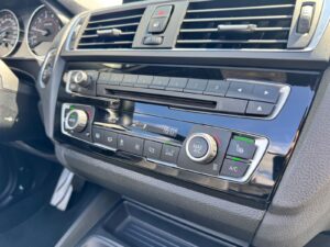 Fahrzeugabbildung BMW 220 i M Sport*TOP GEPLFEGT* BMW GARANTIE*